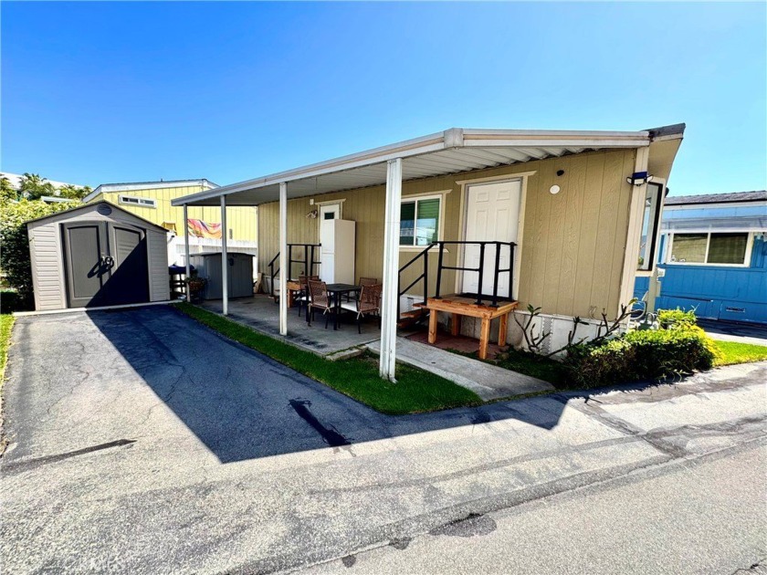 Escape to Your Coastal Dream! Totally Remodeled  Refreshed Beach - Beach Home for sale in Newport Beach, California on Beachhouse.com