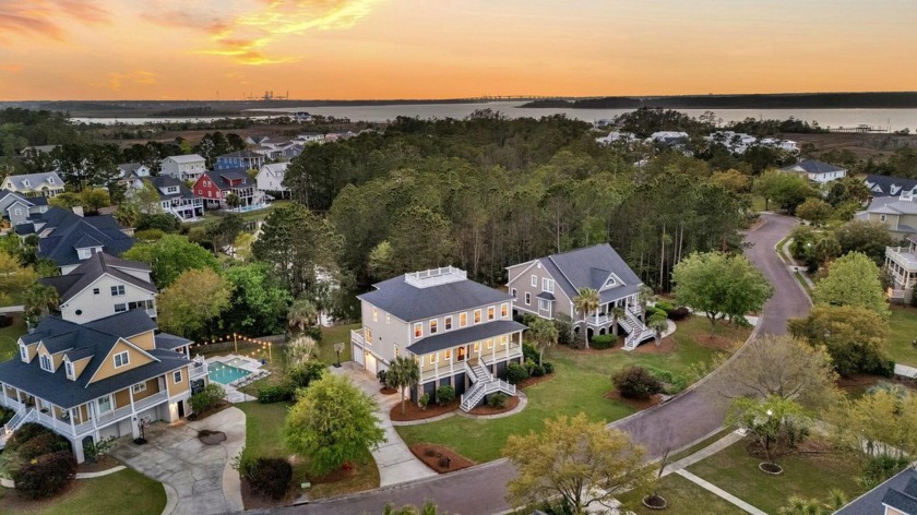 Welcome to The Pointe at Rivertowne, a sought-after section of - Beach Home for sale in Mount Pleasant, South Carolina on Beachhouse.com