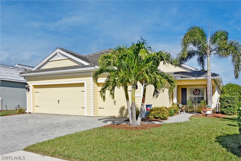 Rare Meadowbrook model, built by Neal, is a true gem. Situated - Beach Home for sale in Fort Myers, Florida on Beachhouse.com