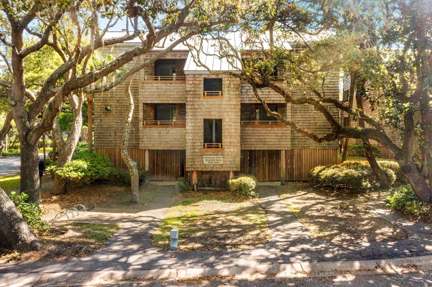 Welcome to your slice of Kiawah Island--where ocean breezes and - Beach Condo for sale in Kiawah Island, South Carolina on Beachhouse.com