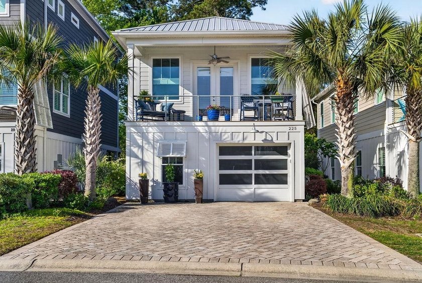 Welcome to effortless coastal living at its finest--225 Clam - Beach Home for sale in Pawleys Island, South Carolina on Beachhouse.com