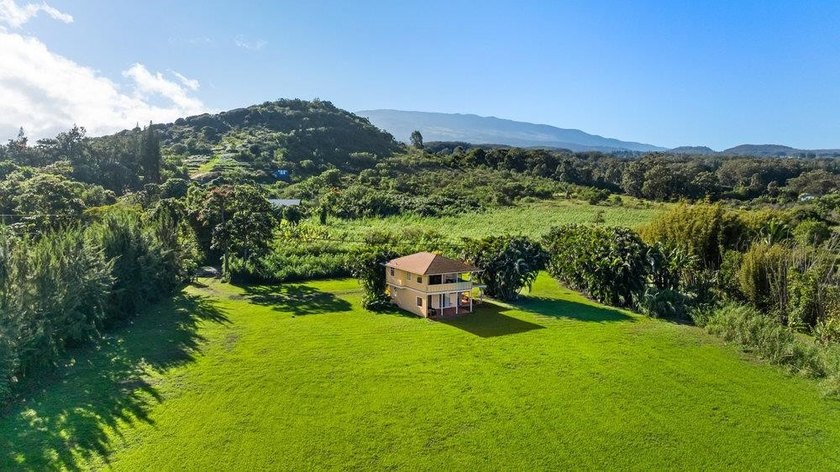 Also listed as Vacant Land, MLS #409399 Rare 27-acre property in - Beach Home for sale in Haiku, Hawaii on Beachhouse.com