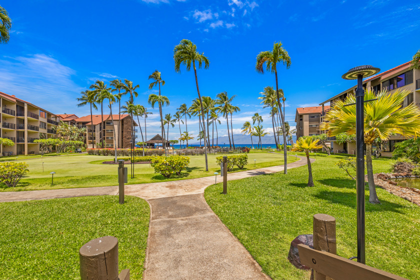 Papakea G101 1 Bed1Bath Grund floor Corner Unit, AC, King - Beach Vacation Rentals in lahaina, Hawaii on Beachhouse.com