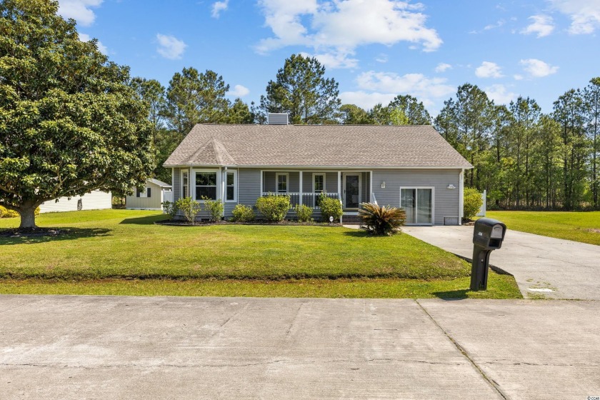 Charming single-level 4bd/2ba home, with converted garage that - Beach Home for sale in Myrtle Beach, South Carolina on Beachhouse.com