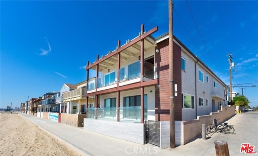 Fantastic triplex opportunity on the sand! This updated - Beach Home for sale in Seal Beach, California on Beachhouse.com