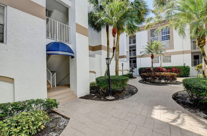 Welcome to this 2 bedroom/2 bathroom apartment in the Gardens of - Beach Condo for sale in Boca Raton, Florida on Beachhouse.com