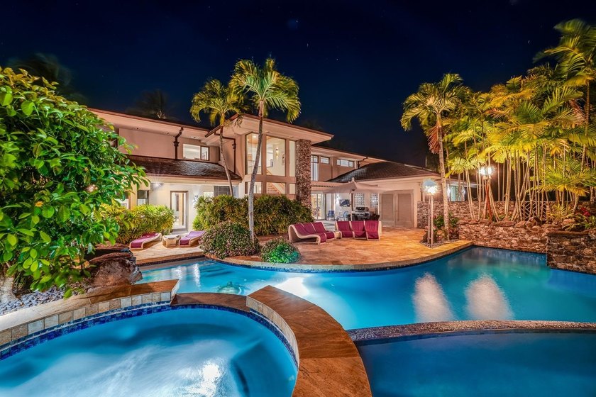 Nestled withing the prestigious enclave to Kapalua Place, this - Beach Home for sale in Lahaina, Hawaii on Beachhouse.com