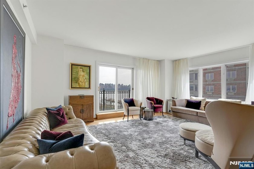 Welcome to 3219 City Place, Edgewater aEUR* a sun-filled - Beach Condo for sale in Edgewater, New Jersey on Beachhouse.com
