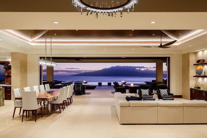 An iconic 9,392-square-foot estate of rare scale and - Beach Condo for sale in Lahaina, Hawaii on Beachhouse.com