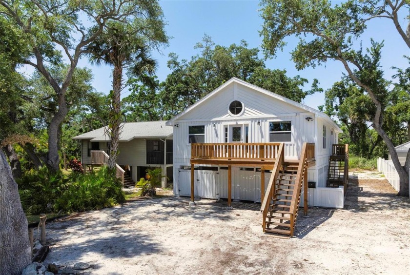 Welcome to your dream home just minutes away from the pristine - Beach Home for sale in Nokomis, Florida on Beachhouse.com