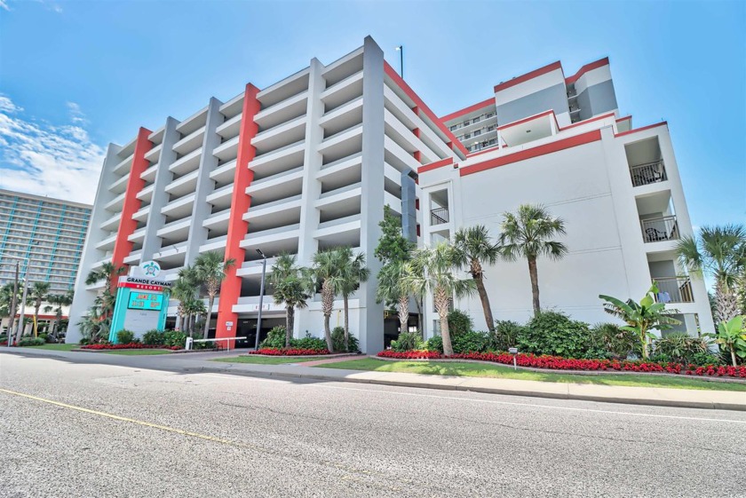 Enjoy breath taking views of the stunning Atlantic Ocean from - Beach Condo for sale in Myrtle Beach, South Carolina on Beachhouse.com