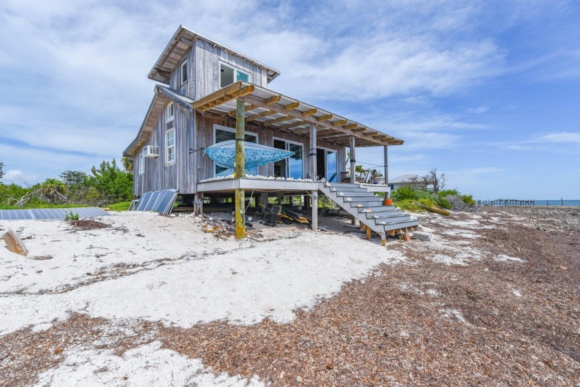 Experience real tropical island 'off the grid' living here at - Beach Home for sale in Cook Island, Florida on Beachhouse.com
