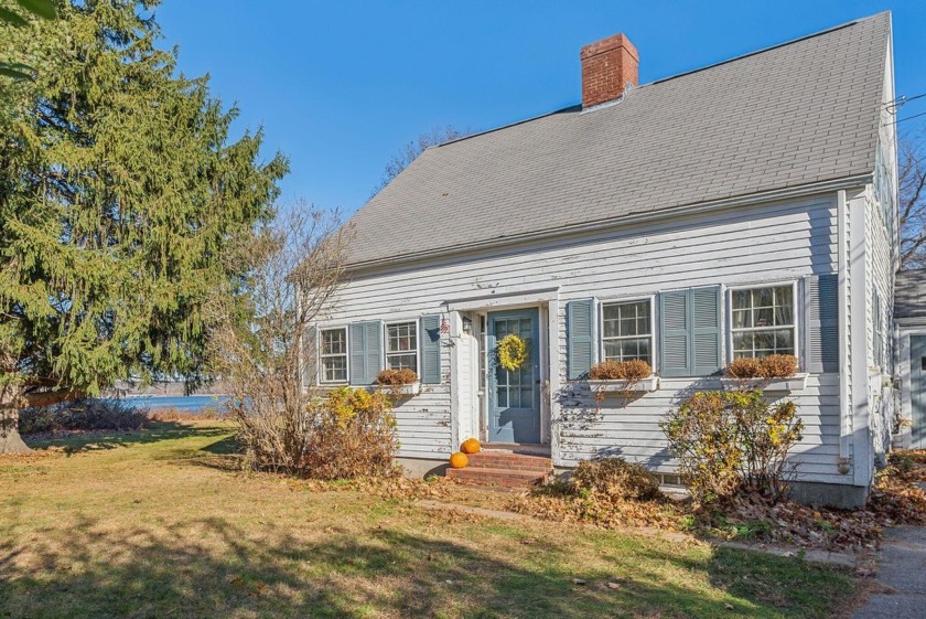 Gorgeous western views from this large 2.27 acre lot with 194' - Beach Acreage for sale in Falmouth, Maine on Beachhouse.com