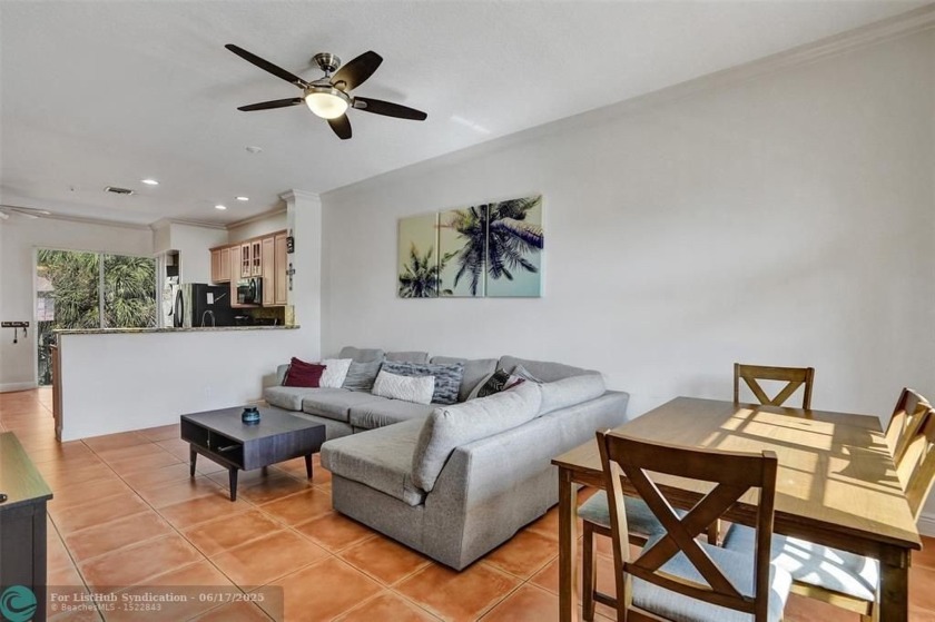 EAST SIDE POMPANO BEACH large townhouse/Fee Simple;3bed/3.5 - Beach Townhome/Townhouse for sale in Pompano Beach, Florida on Beachhouse.com