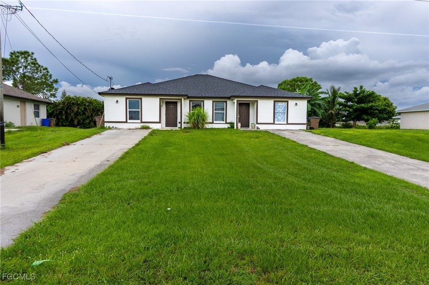 Duplex Opportunity in Lehigh Acres! Discover this - Beach Home for sale in Lehigh Acres, Florida on Beachhouse.com