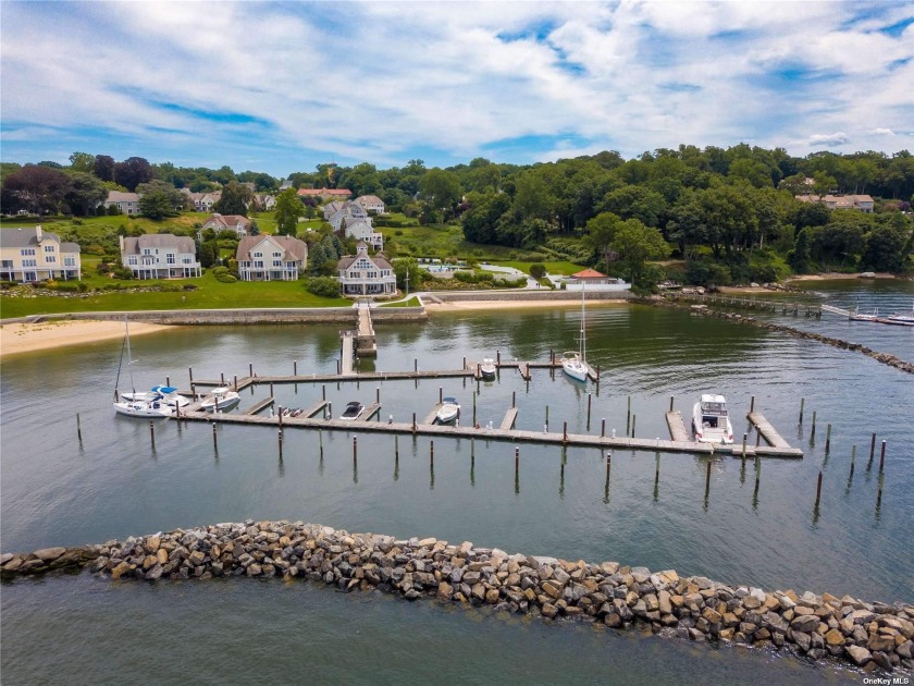 The legend yacht & beach club is luxury living at it's best - Beach Home for sale in Glen Cove, New York on Beachhouse.com