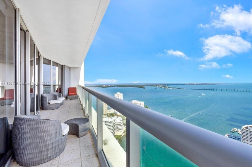 Welcome to your turnkey furnished residence in the sky on the - Beach Condo for sale in Miami, Florida on Beachhouse.com