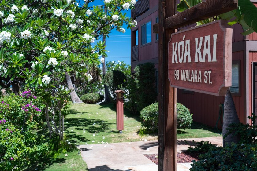 Koa Kai 16 is a delightful one-bedroom, one-bath condo with a - Beach Condo for sale in Kihei, Hawaii on Beachhouse.com