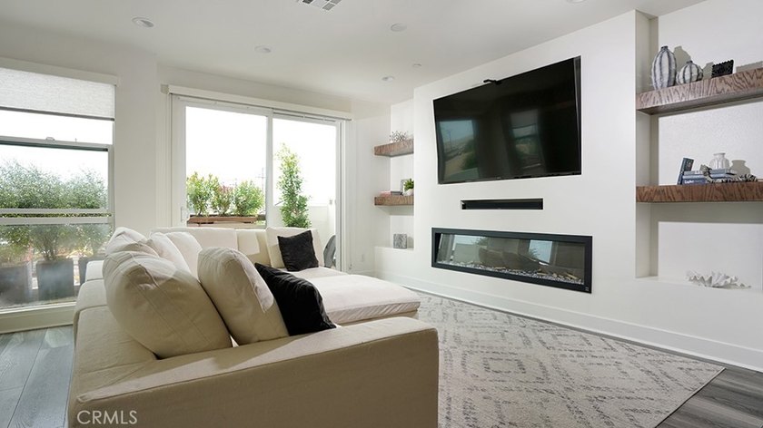 A rare opportunity to own a newer construction home close to the - Beach Condo for sale in Costa Mesa, California on Beachhouse.com