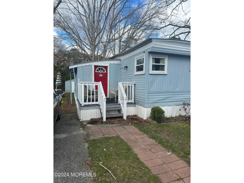 This is an opportunity to own in a park that is 20 minutes from - Beach Home for sale in Barnegat, New Jersey on Beachhouse.com