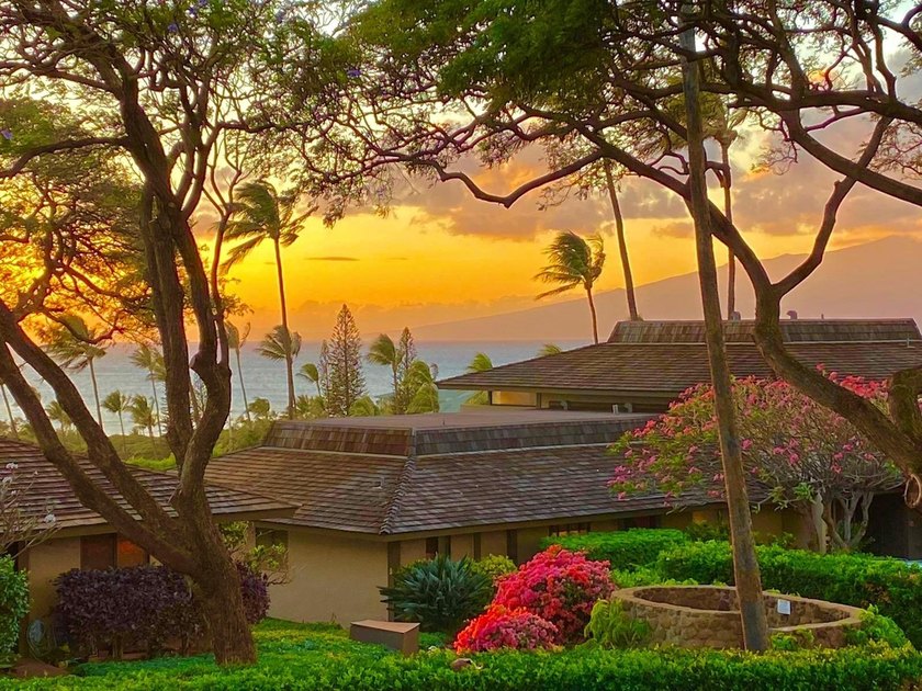 Experience the best of West Maui living in this tastefully - Beach Condo for sale in Lahaina, Hawaii on Beachhouse.com