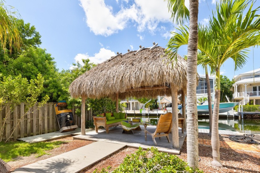 This is it!! Your Florida Key Oasis! Quintessentially Key-z - Beach Home for sale in Plantation Key, Florida on Beachhouse.com