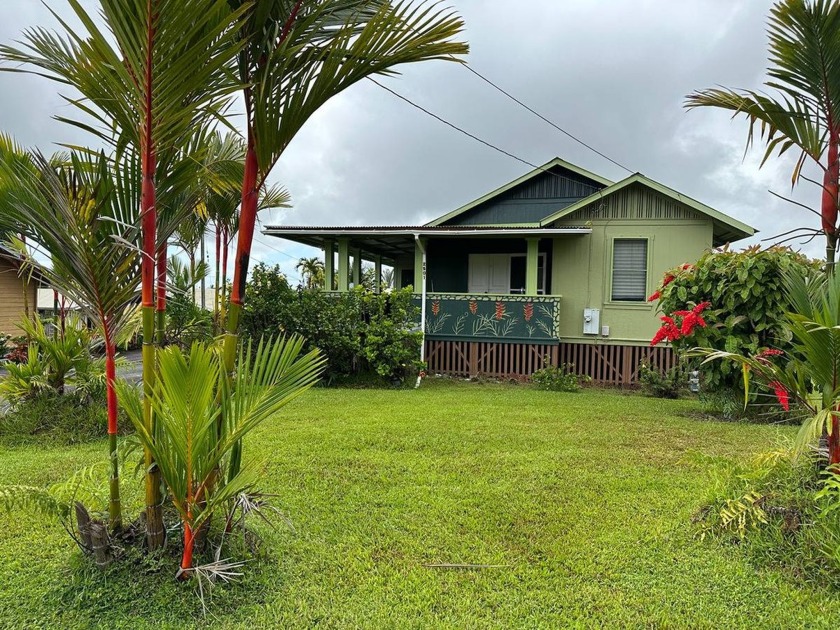 This home has so much character. The open space on the porch is - Beach Home for sale in Hilo, Hawaii on Beachhouse.com
