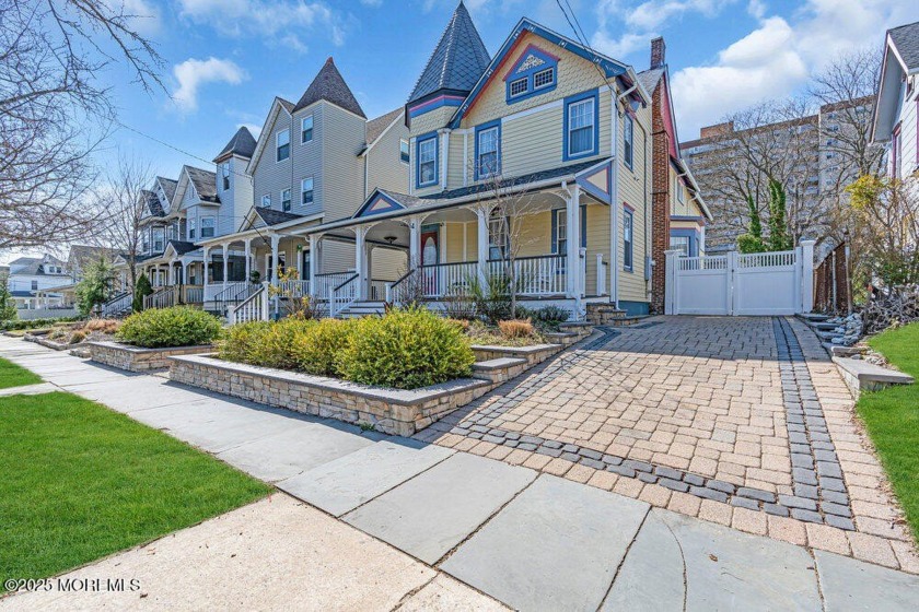 Fantastic location for this beautiful 5 bed / 3 bath Victorian - Beach Home for sale in Asbury Park, New Jersey on Beachhouse.com
