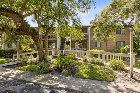 Discover your island paradise in this beautiful 3-bedroom - Beach Condo for sale in Fernandina Beach, Florida on Beachhouse.com