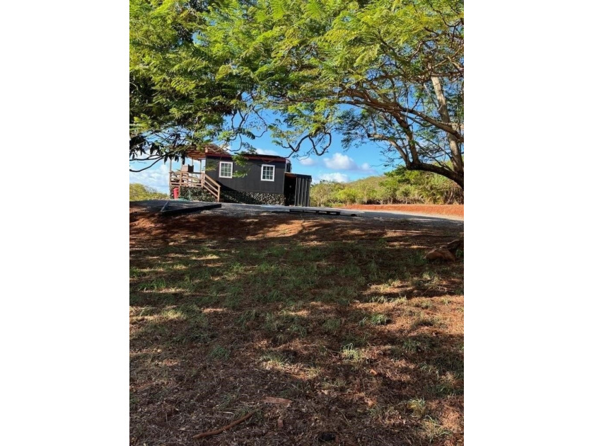 Private 7.17 acre beautiful ocean view lot with tiny cottage, 2 - Beach Home for sale in Maunaloa, Hawaii on Beachhouse.com