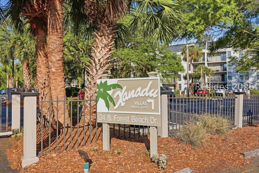Located right in the heart of Forest Beach, this 2 bed/2 bath - Beach Condo for sale in Hilton Head Island, South Carolina on Beachhouse.com