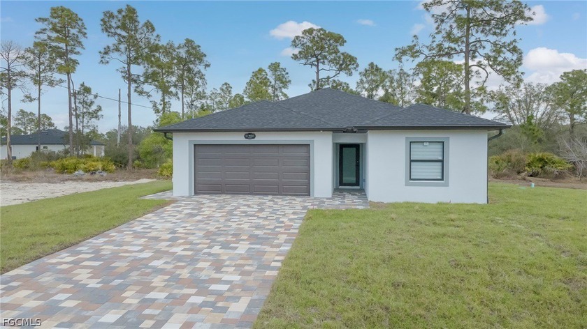 Brand-new construction in Lehigh Acres! This beautiful home - Beach Home for sale in Lehigh Acres, Florida on Beachhouse.com