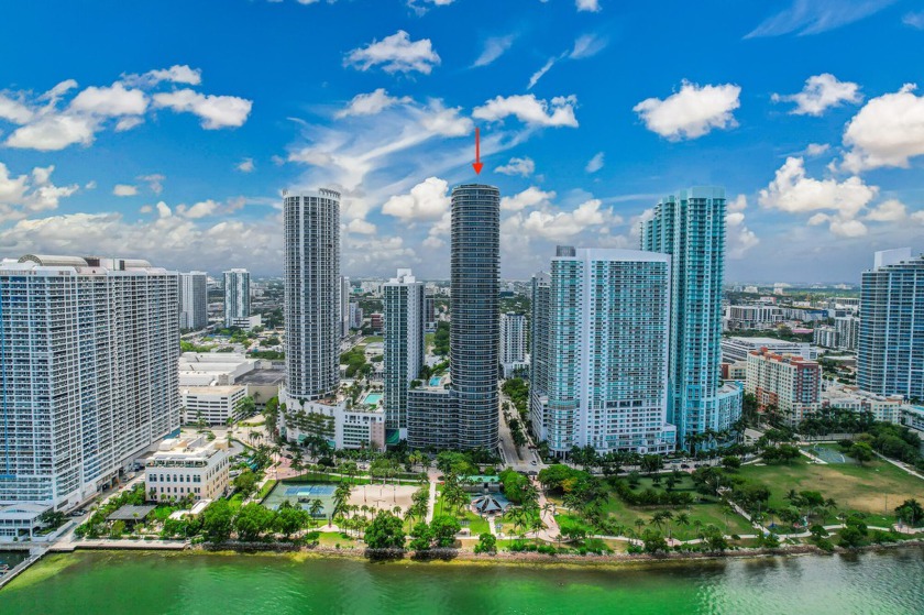 Discover a fantastic opportunity to own a beautifully - Beach Condo for sale in Miami, Florida on Beachhouse.com