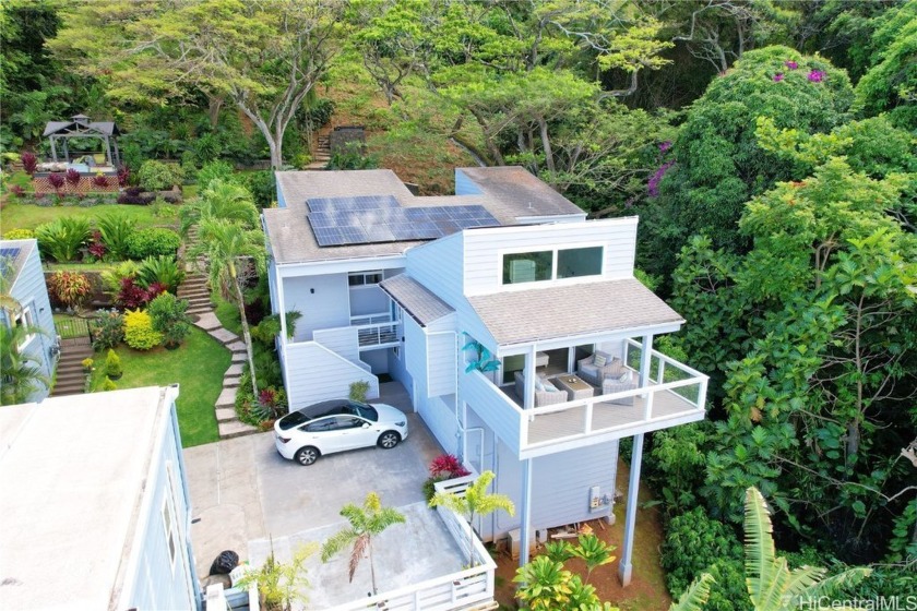 Welcome to your dream home in the coveted Lulani Ocean - Beach Home for sale in Kaneohe, Hawaii on Beachhouse.com