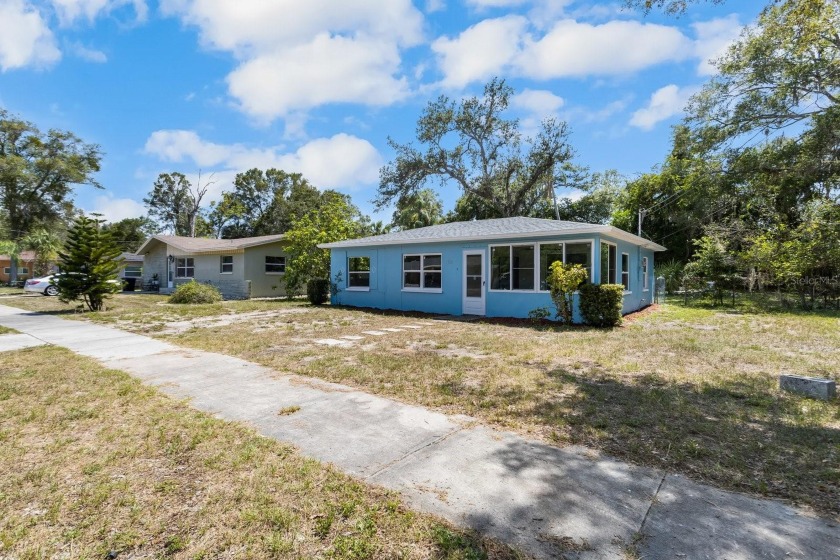 This delightful two-bedroom, one-bathroom home offers a perfect - Beach Home for sale in Clearwater, Florida on Beachhouse.com