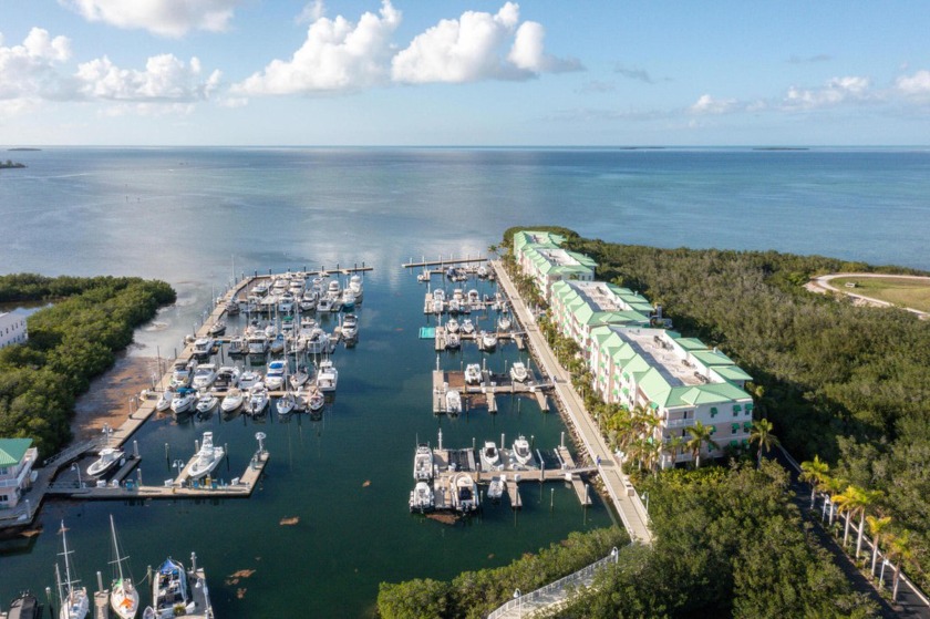 LUXURY CONDO and 40' X 20' BOAT SLIP.  Open water and year round - Beach Condo for sale in Key West, Florida on Beachhouse.com