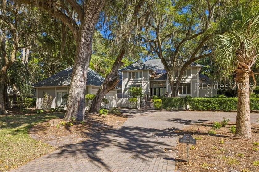 Beautifully updated Sea Pines home overlooking Harbour Town Golf - Beach Home for sale in Hilton Head Island, South Carolina on Beachhouse.com