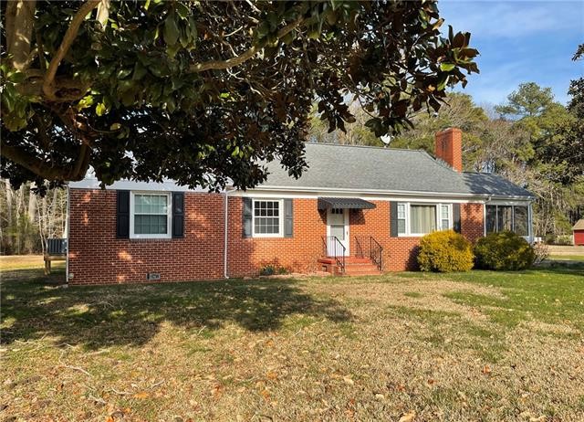 Well maintained brick rancher with three bedrooms and 1 1/2 - Beach Home for sale in Onemo, Virginia on Beachhouse.com