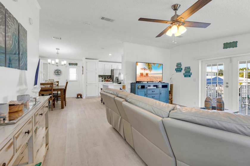 Tastefully remodeled, double wide, canal front home with 12 - Beach Home for sale in Key Largo, Florida on Beachhouse.com