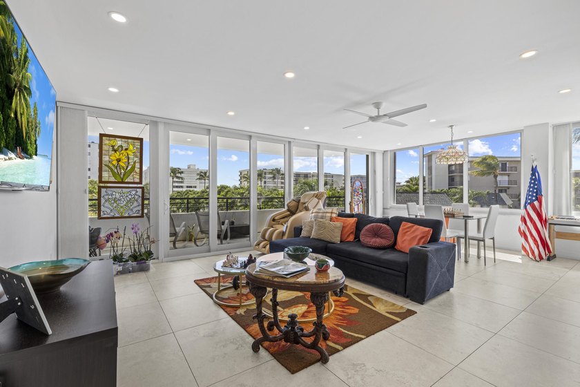 Owner ready to Sell! Remodeled Corner Unit with Peak A Boo Ocean - Beach Condo for sale in South Palm Beach, Florida on Beachhouse.com