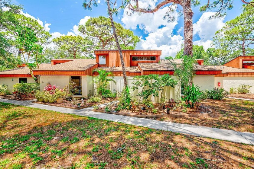 BEAUTIFULLY UPDATED, SPACIOUS CONDO featuring 3 Bedrooms and 2 - Beach Condo for sale in Clearwater, Florida on Beachhouse.com