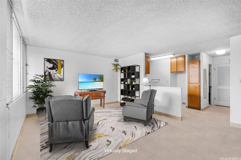 PRICE REDUCED FOR A QUICK SALE!  Newly installed cool ceiling - Beach Condo for sale in Waipahu, Hawaii on Beachhouse.com