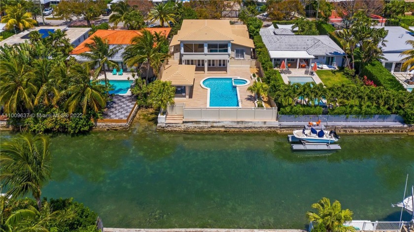 Fall in love with this Biscayne Point waterfront home that pairs - Beach Home for sale in Miami Beach, Florida on Beachhouse.com