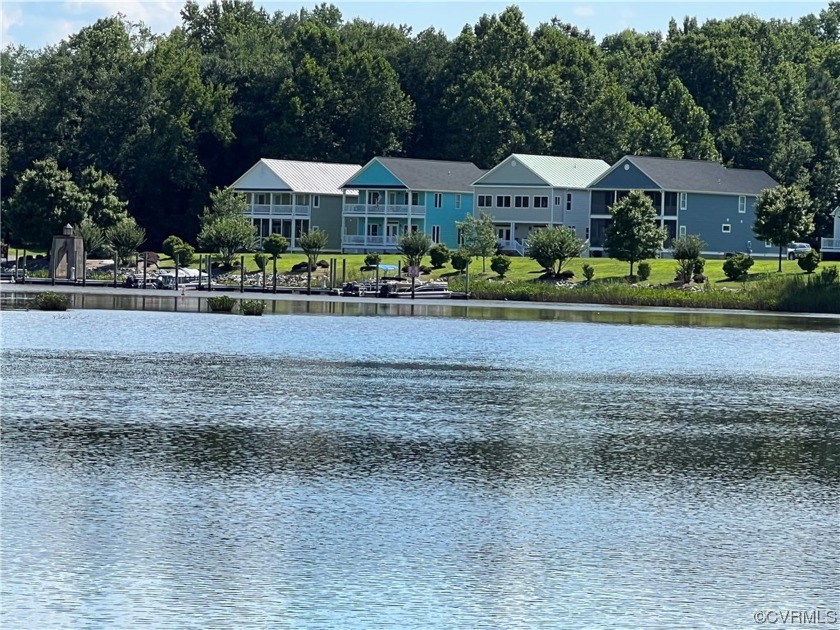 Welcome to Rivah living within 16 acre private community!! Your - Beach Home for sale in Warsaw, Virginia on Beachhouse.com