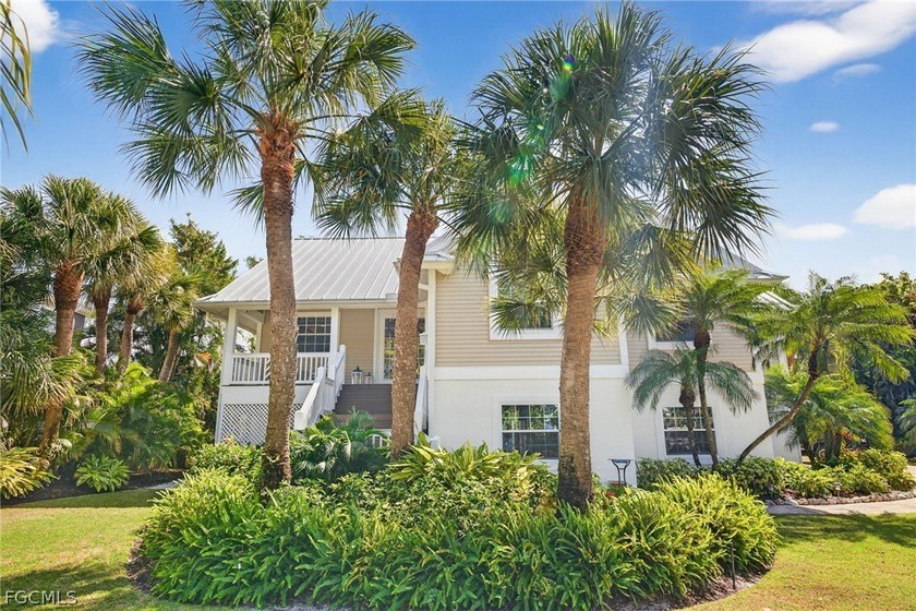 Driving up to this property you immediately notice the brick - Beach Home for sale in Sanibel, Florida on Beachhouse.com