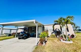 ***WOW***   This Coastal-Inspired 3 Bed / 2 Bath Home with - Beach Home for sale in Ellenton, Florida on Beachhouse.com