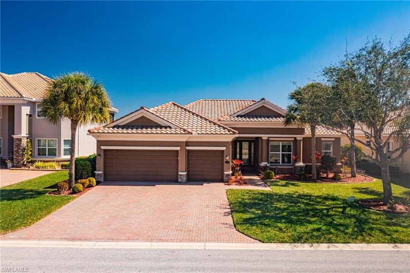 Welcome to this impeccably maintained Oakmont model located in - Beach Home for sale in Estero, Florida on Beachhouse.com