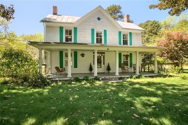 Beautiful, renovated Classic Farmhouse on 6.008 Acres in Cobbs - Beach Home for sale in Cobbs Creek, Virginia on Beachhouse.com