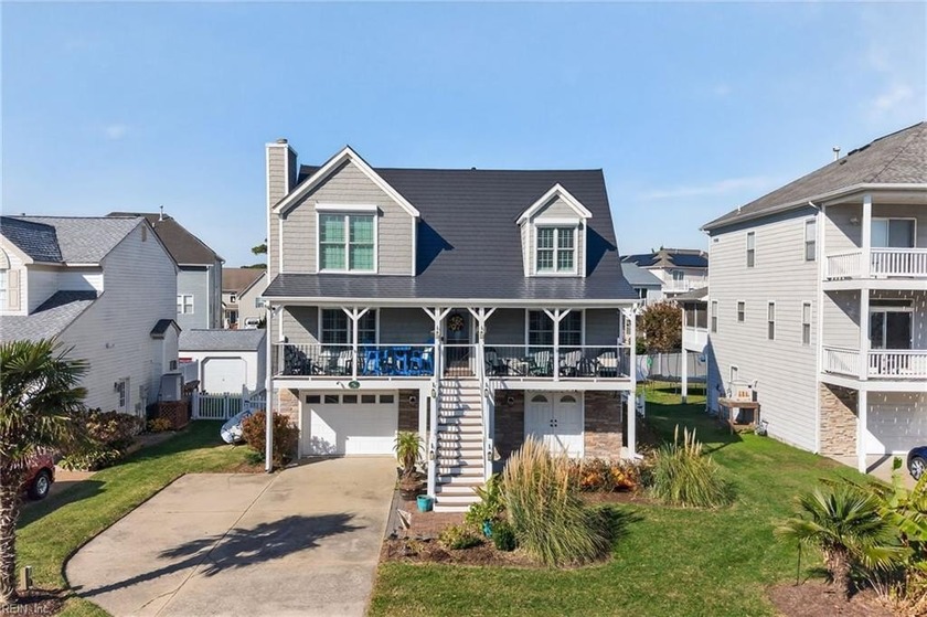 This stunning home with views of the Chesapeake Bay has been - Beach Home for sale in Hampton, Virginia on Beachhouse.com