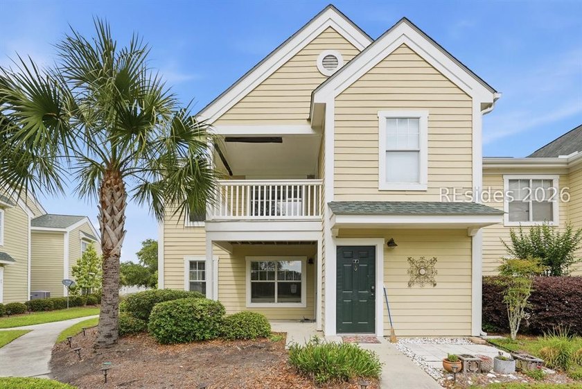 Experience the ease of Lowcountry living in this beautifully - Beach Condo for sale in Bluffton, South Carolina on Beachhouse.com